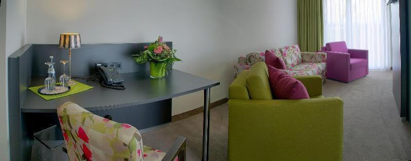 Hotel Campo Renningen Habitación foto